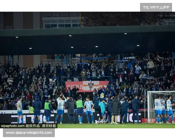 瓦伦西亚对西班牙人进球大战,主队3-2险胜保级对手 瓦伦西亚对西班牙人进球大战,主队3-2险胜保级对手